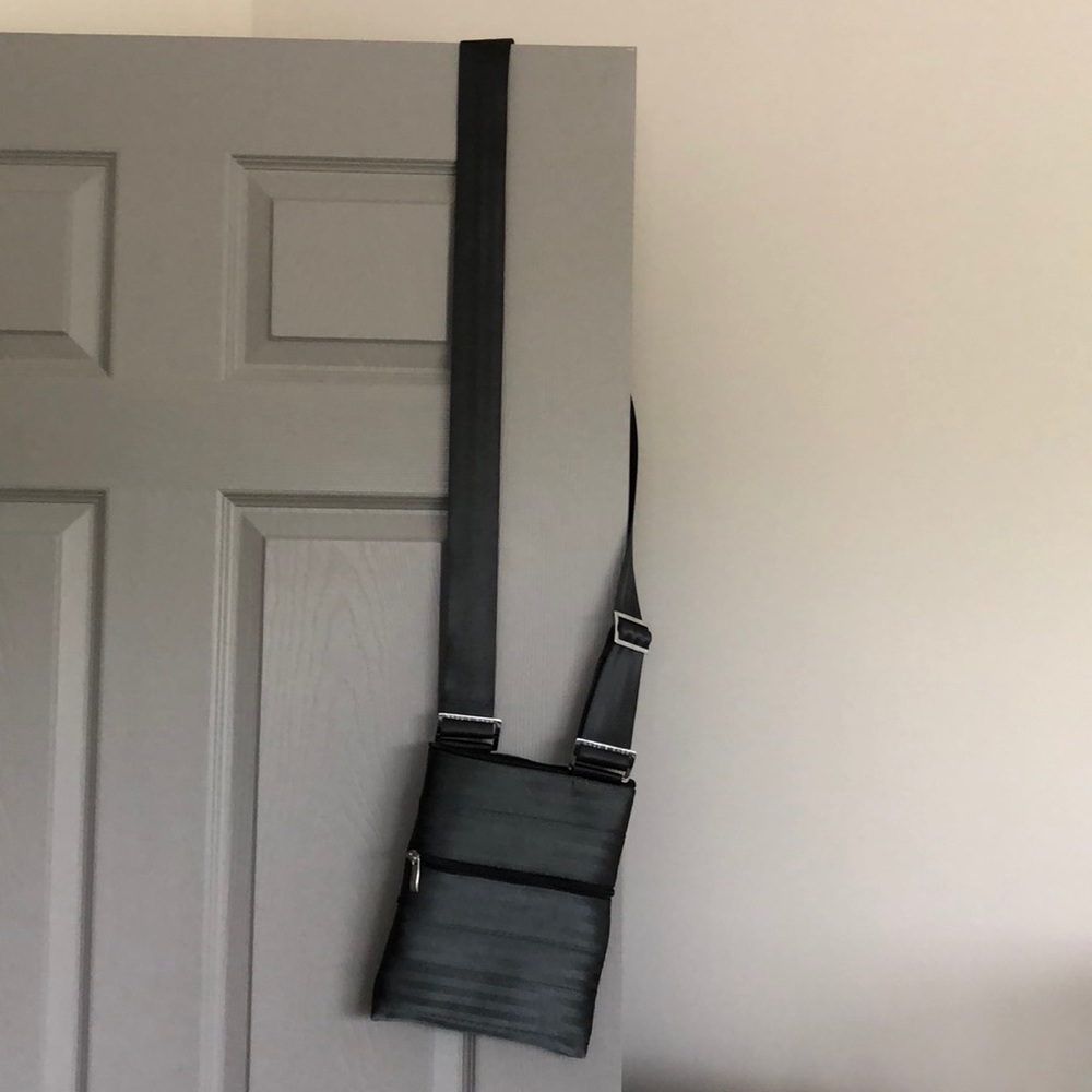Seatbelt purse! So fun! So sturdy!